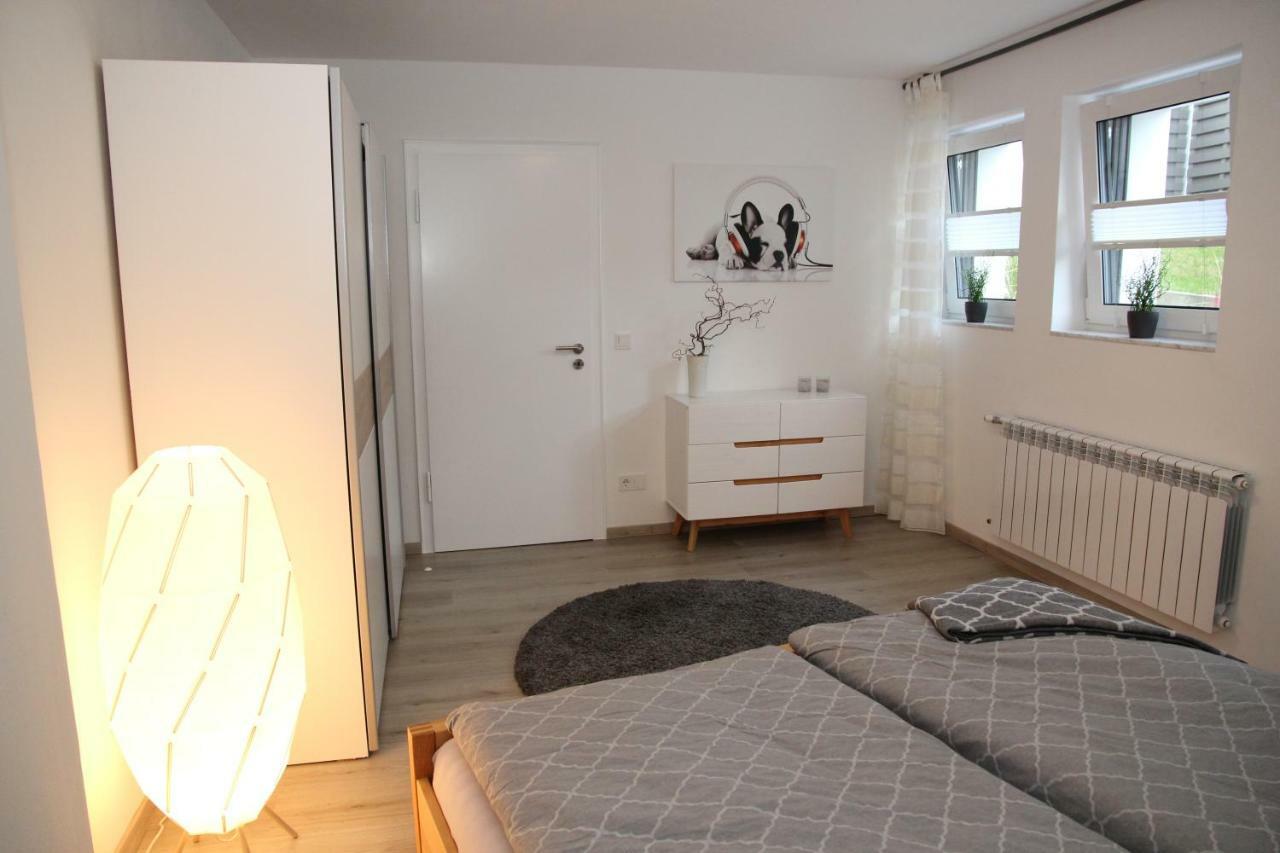 Neue Und Moderne Ferienwohnung Mülheim an der Ruhr Zewnętrze zdjęcie
