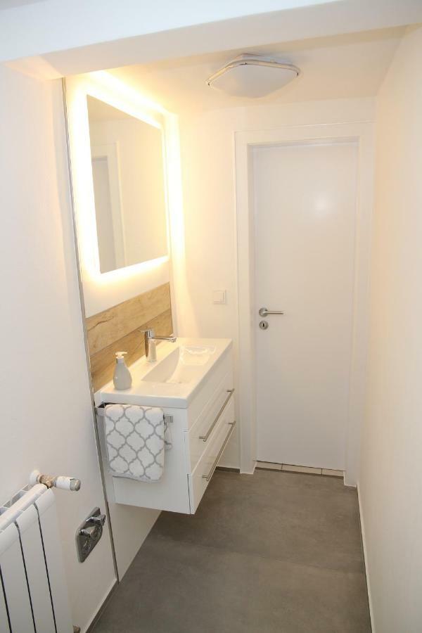 Neue Und Moderne Ferienwohnung Mülheim an der Ruhr Zewnętrze zdjęcie